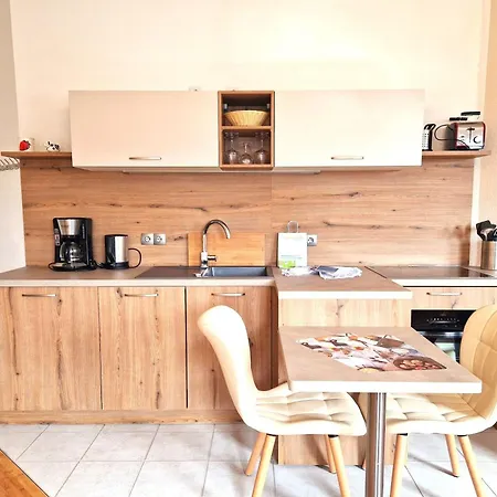 Apartman 684, Seepark